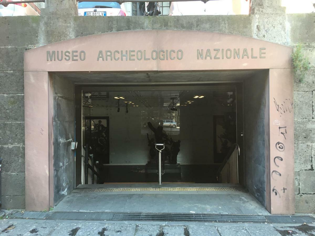 B&B Arte E Musei Naples Luaran gambar